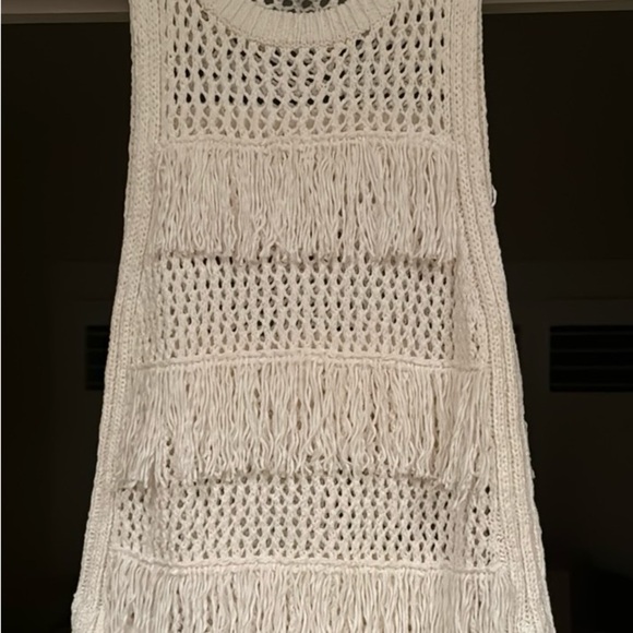 DKNY Crochet Fringe Sleeveless Festival Boho Sweater • Size Small - Picture 14 of 15